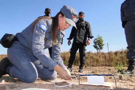 A cabo Thalyta Pimenta Jara  a primeira mulher policial Explosivista de Mato Grosso
