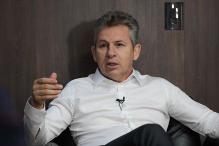 O governador Mauro Mendes: reunio com deputados
