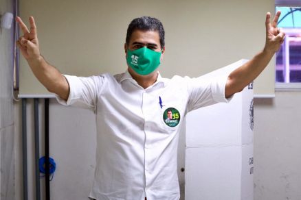O prefeito Emanuel Pinheiro, que desafiou a oposio