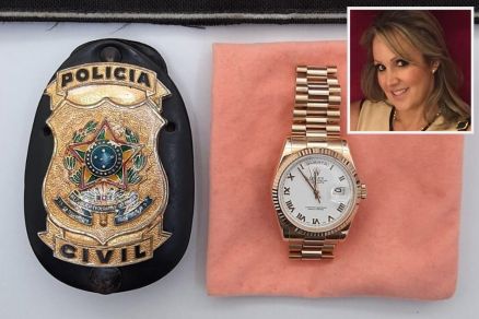 Imagem divulgada pela Pol�cia Civil de um dos Rolex furtados pela personal K�tia Val�ria (no detalhe)