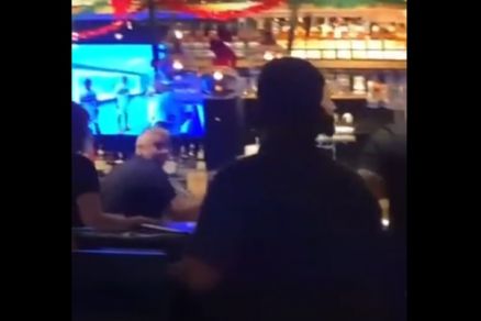 Cliente jogou uma cadeira em desafeto durante briga