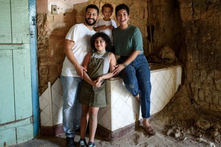 Francisco Moura Junior, a esposa Lgia Maciel e os filhos