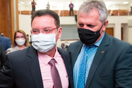 Os deputados Eduardo Botelho e Dilmar Dal'Bosco