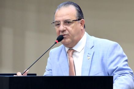 O deputado estadual Slvio Fvero, que morreu vtima da Covid-19