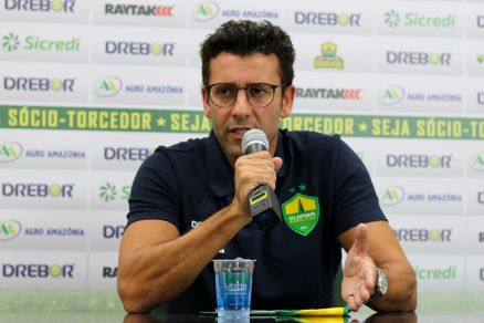 O novo tcnico do Cuiab, Alberto Valentim