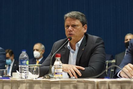 O ministro de Infraestrutura, Tarcsio Gomes de Freitas
