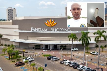 O servidor Paulo Henrique Arifa dos Santos (no detalhe), que acusou o shopping de racismo
