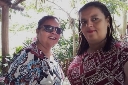 A me Vanderlina Paula Sousa e a filha Valdenice Sousa, que morreram com quatro dias de diferena 