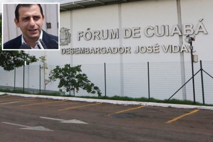 O promotor de Justia Paulo Henrique Amaral Motta (no detalhe), que faz a acusao do caso 