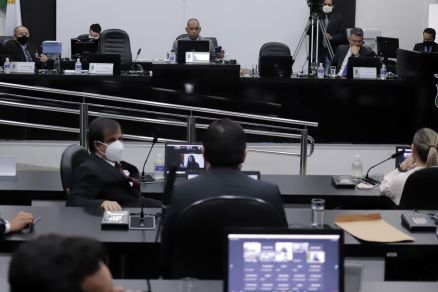 A Cmara Municipal de Cuiab, que realiza sesso nesta tera-feira