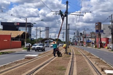 Aps srie de furtos, Consrcio VLT retira cabos eltricos em Vrzea Grande
