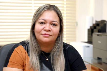 A secretria de Sade de Cuiab, Suelen Alliend, responsvel pelo Centro de Distribuio