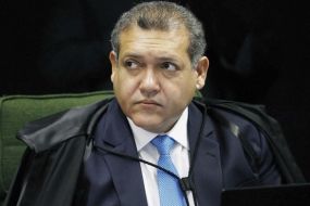 Viva de ex-governador de MT tenta recuperar penso; STF nega