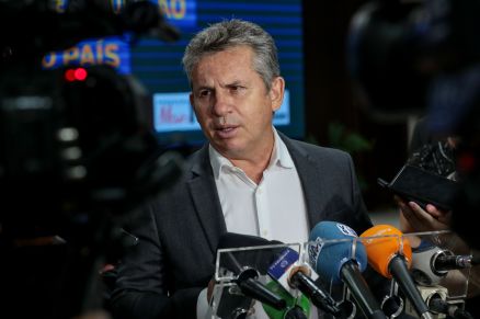 O governador Mauro Mendes, que comentou operao contra fake news