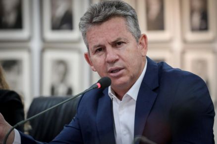 O governador Mauro Mendes, que assinou carta com 20 gestores com pedido de congelamento de imposto