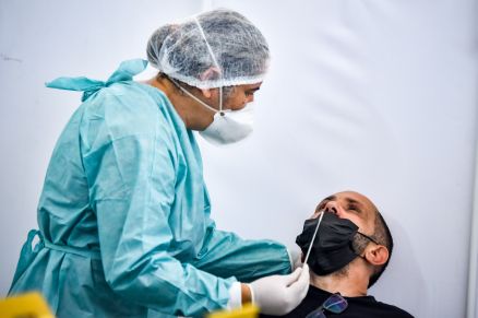 Ao todo, 715.103 pessoas j foram diagnosticadas com o vrus em MT