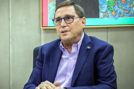O secretrio-chefe da Casa Civil, Mauro Carvalho, que anunciou sada do Paiagus