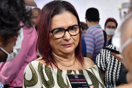 A deputada federal Rosa Neide, que no est disposta a fazer campanha eleitoral sendo chacota para Pas