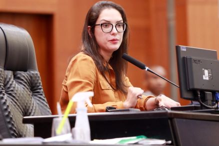 A presidente interina da Assembleia Legislativa, Janaina Riva