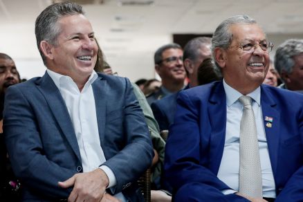 O governador Mauro Mendes e o senado Jayme Campos: jantar eleitoral