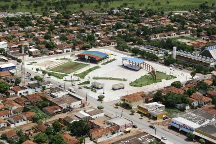 O bairro foi fundado no incio dos anos 90, pelo ento governador Jayme Campos