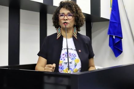 A vereadora Edna Sampaio, que pediu cassao de Paccola na Cmara 
