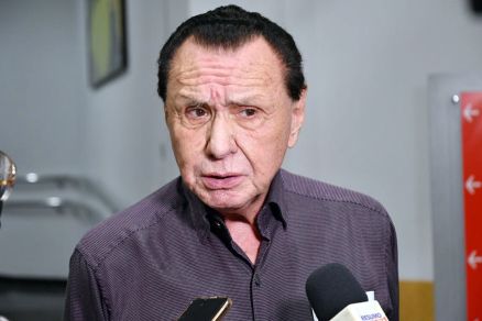 O deputado federal Carlos Bezerra, pai do acusado