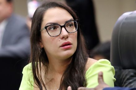 A deputada Janaina Riva: 