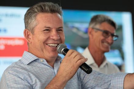 O governador de Mato Grosso, Mauro Mendes: favoritismo na pesquisa