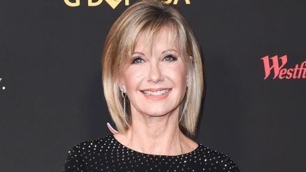 A atriz e cantora Olivia Newton-John