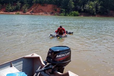 O corpo foi encontrado por uma equipe do Corpo de Bombeiros 