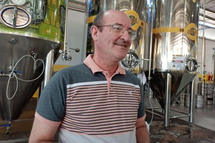 Al�m de cervejeiro, Barzotto atua como dentista e tem um bar em Chapada  