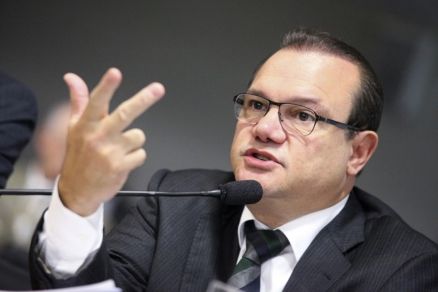 O senador Wellington Fagundes (PL)