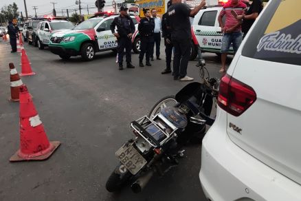 O acidente aconteceu na Avenida Jlio Campos, na tarde desta quarta-feira (14)