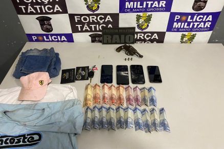 Os objetos roubados encontrados pela Polcia Militar 