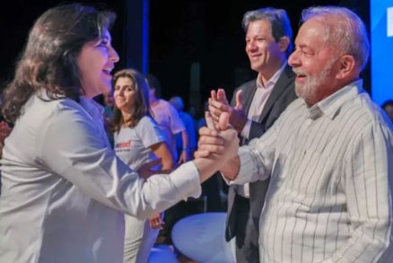 Simone Tebet e Lula em evento na PUC-SP, na �ltima semana antes do segundo turno 