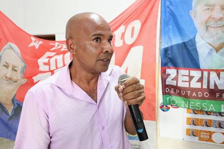 O ex-vereador do PT Zezinho, 51 anos, foi morto a tiros em Jandira, regi�o metropolitana de SP, na tarde de 28 de outubro