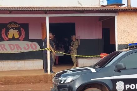 Local onde o homem foi morto por policiais civis 