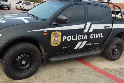 A equipe da DHPP realizou diligncias para apurar o homicdio e constatou que a motivao do crime tem ligao com o comrcio de cigarros contrabandeados