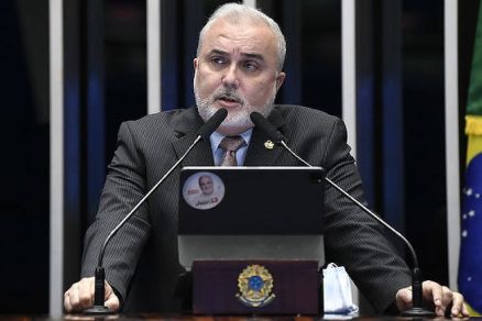 O senador Jean Paul Prates