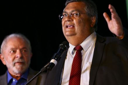 O presidente Lula e o ministro da Justia e Segurana Pblica, Flvio Dino