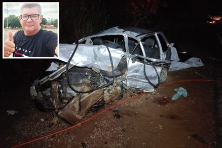 O suplente de vereador Valdeir do Caramujo (detalhe) e o carro onde o parlamentar estava