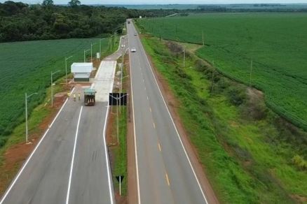 A rodovia MT-220, no Norte de Mato Grosso