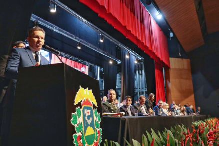 Governador participou da posse dos deputados estaduais eleitos para a 20 Legislatura