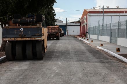 Governo assina contratos e vai iniciar obra de R$ 42 mi em Cuiab