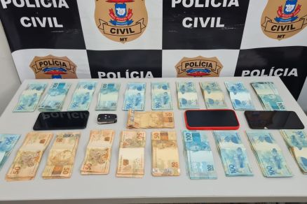 Os R$ 20 mil em espcie que foram apreendidos com o homem