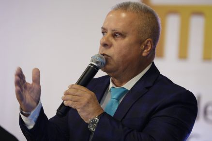 O presidente da Cmara, Chico 2000, que disse que projeto para acrescentar dois vereadores poder ser votado na tera