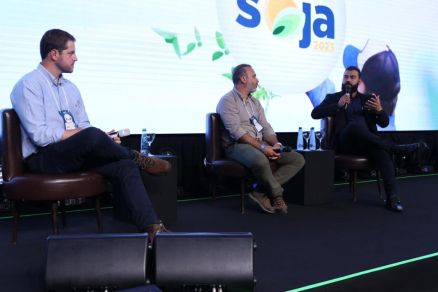 O tema fez parte do painel de Sistemas de Cultivos, no Master Meeting Soja 2023, realizado pela Proteplan, em Cuiab.  