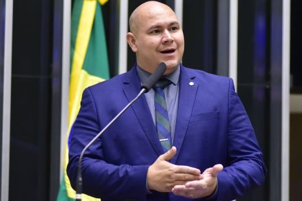 O documento de cassao contra o deputado federal Ablio (PL)  assinado pela bancada do PSOL na Cmara Federal 