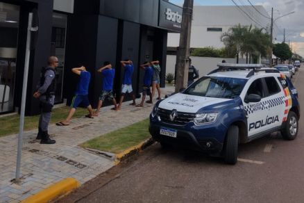 Menores apreendidos pela Polcia Militar 